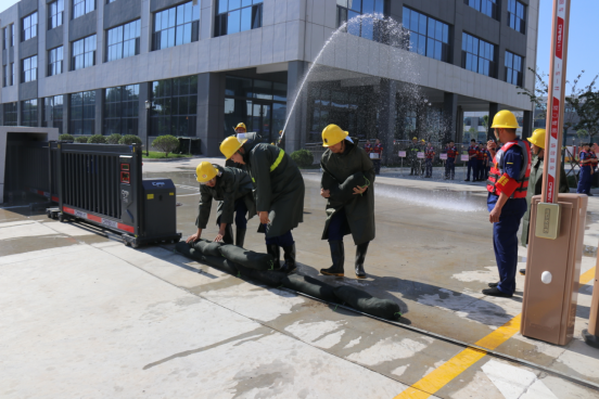 “以‘演’促防 以‘練’備戰(zhàn)”公司保稅區(qū)廠區(qū)開展2024年自然災(zāi)害（防臺風(fēng)、防汛）處置演練活動650.png