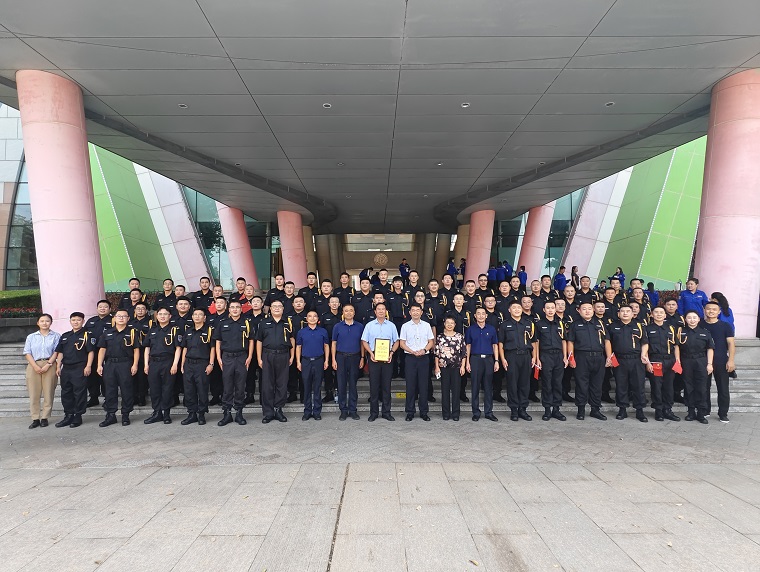 1727687419864680.jpg 735945030635866c9d503ed0b688395.jpg